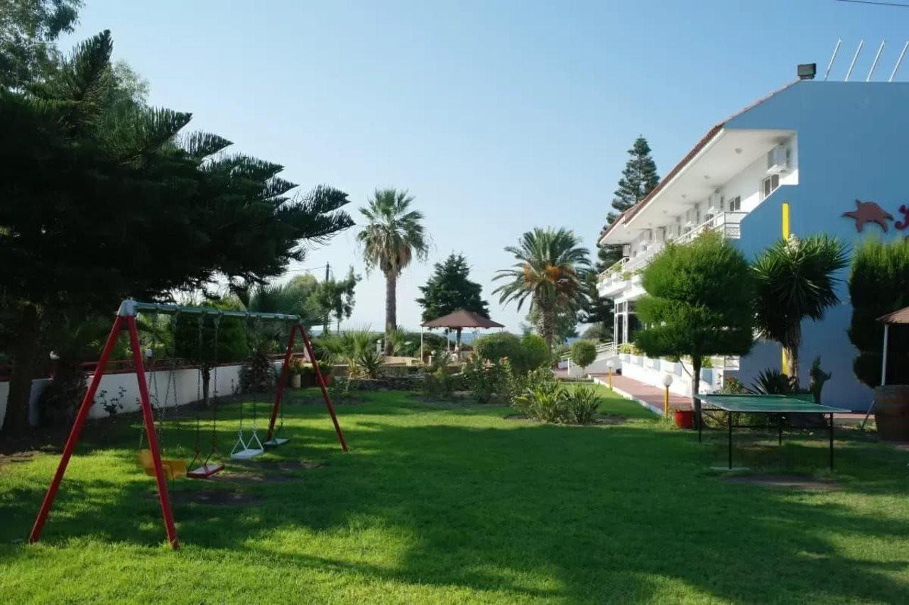 Hotel Asteria Agios Kirykos  Luaran gambar