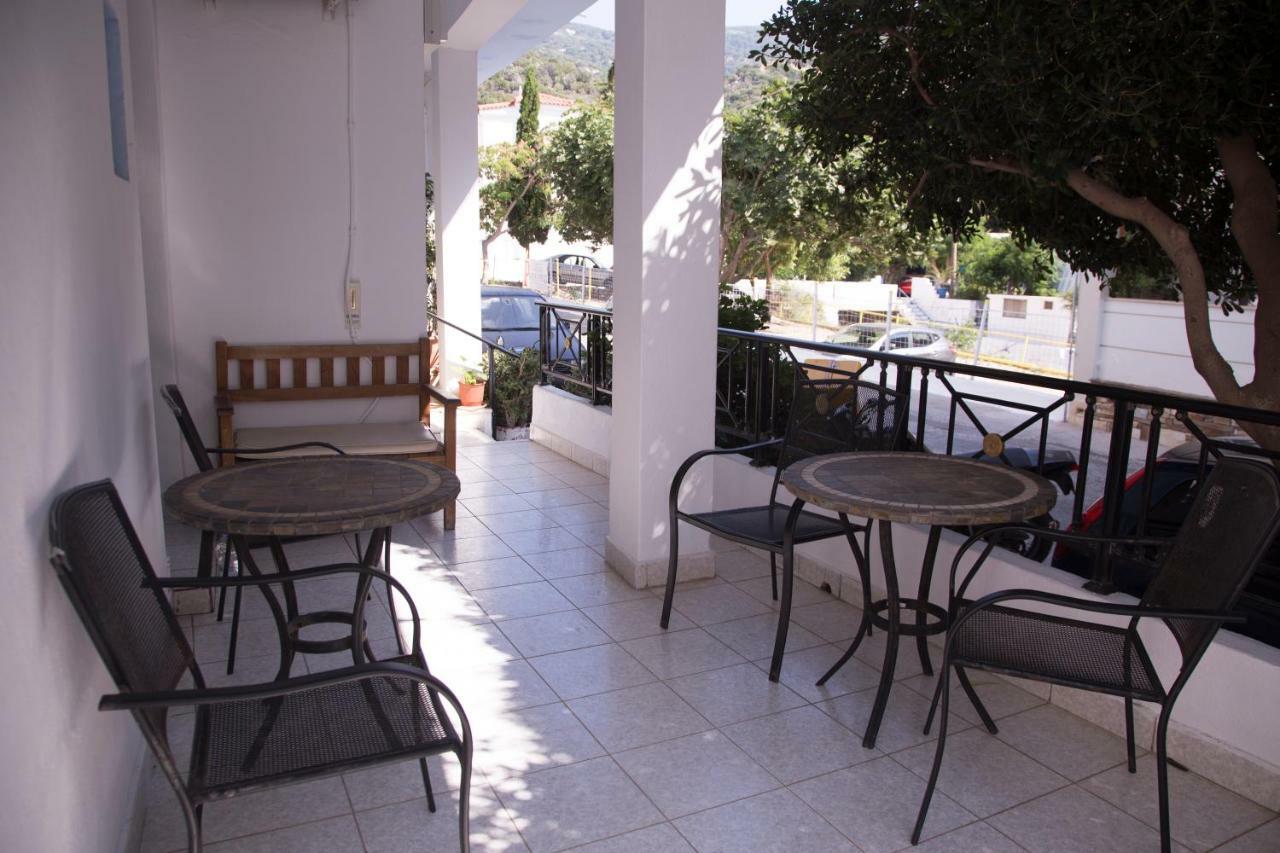 Hotel Asteria Agios Kirykos  Luaran gambar